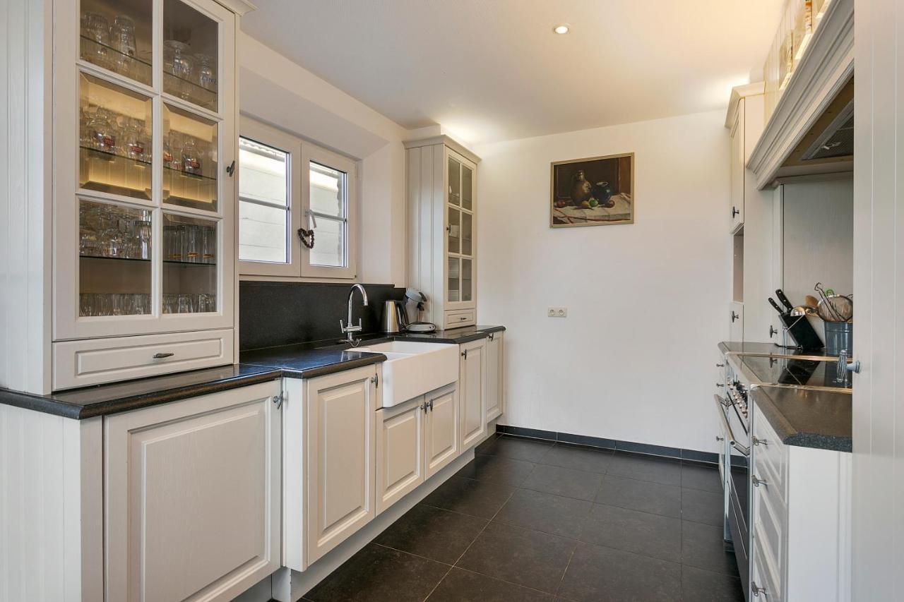 Villa 'T Korenhof - Landelijk Gelegen Villa Op 4 Km Van Het Strand Koksijde Zewnętrze zdjęcie